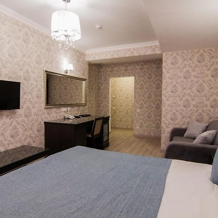 Klassik Hotel تشيسيناو الغرفة الصورة