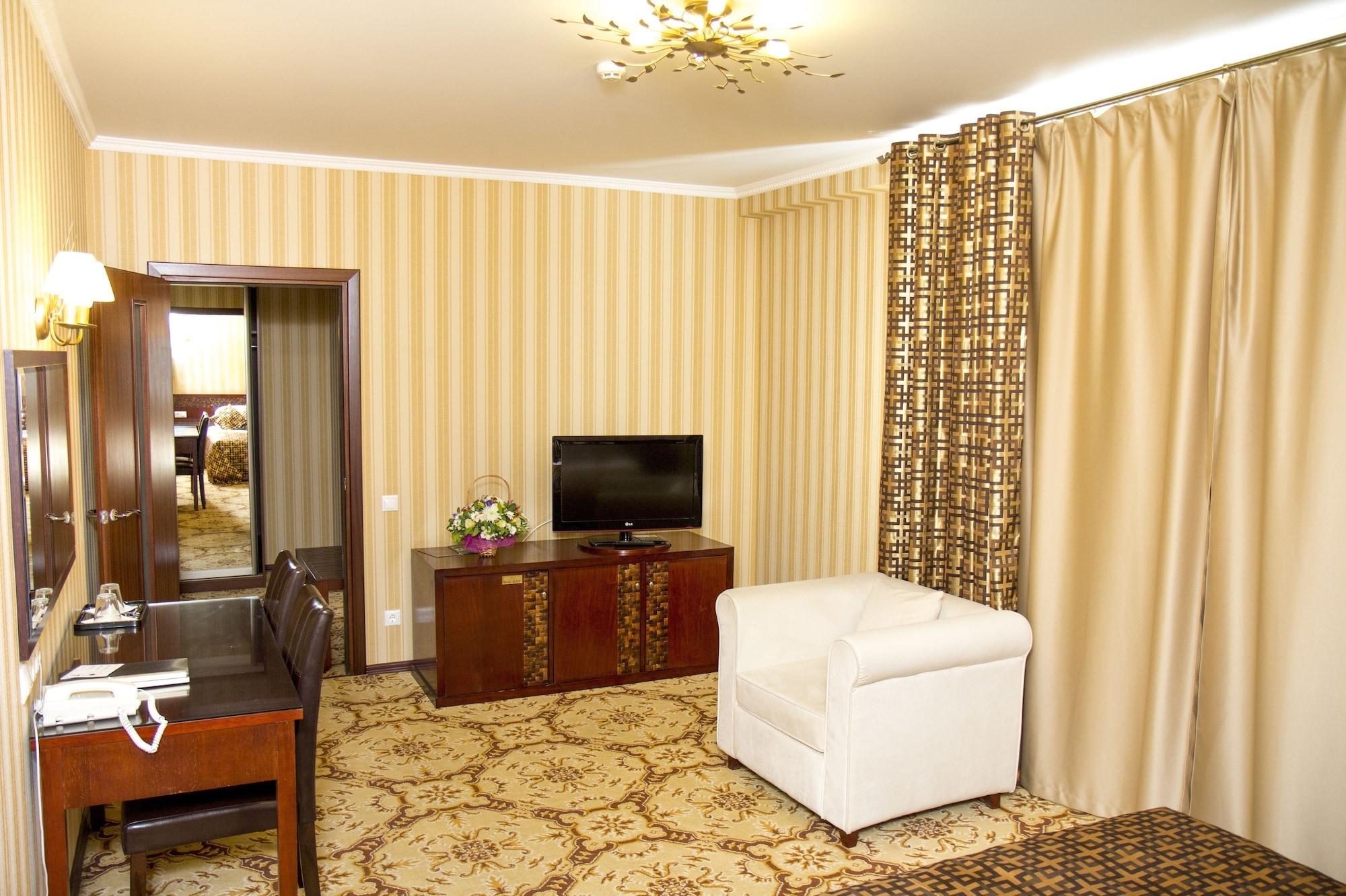 Klassik Hotel تشيسيناو المظهر الخارجي الصورة