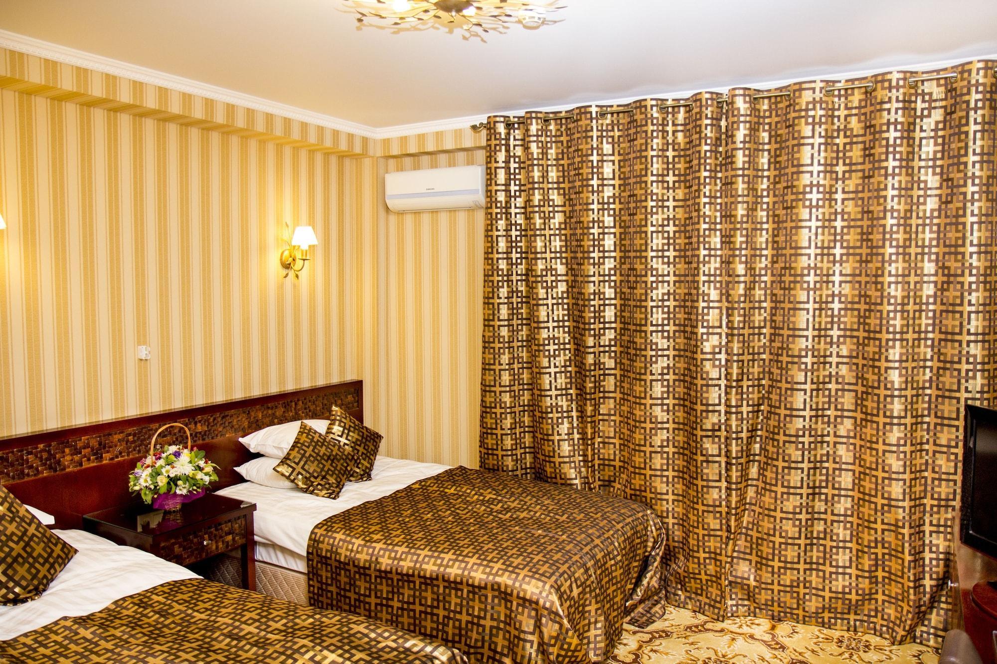 Klassik Hotel تشيسيناو المظهر الخارجي الصورة