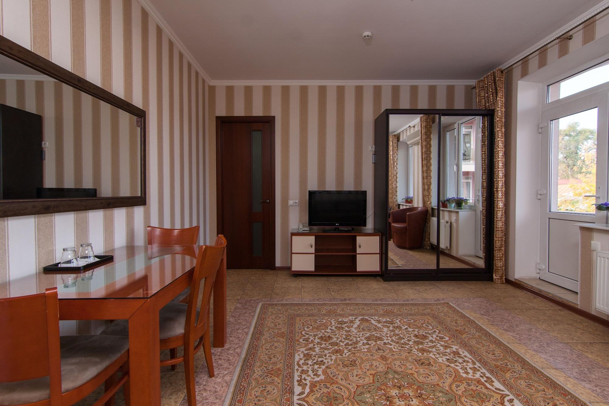 Klassik Hotel تشيسيناو المظهر الخارجي الصورة