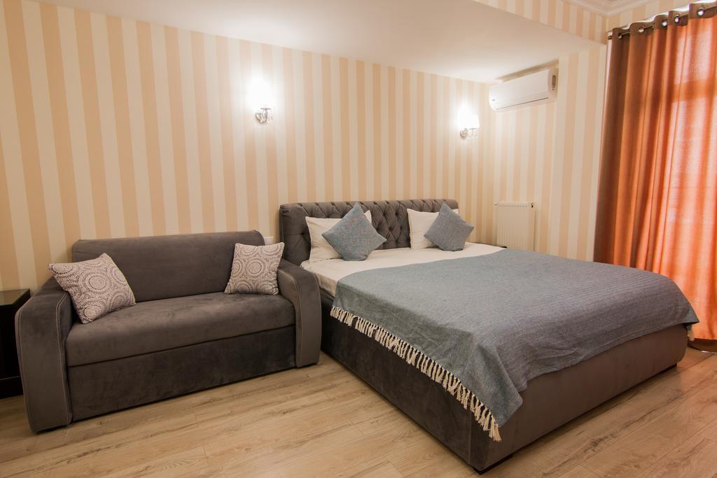 Klassik Hotel تشيسيناو المظهر الخارجي الصورة